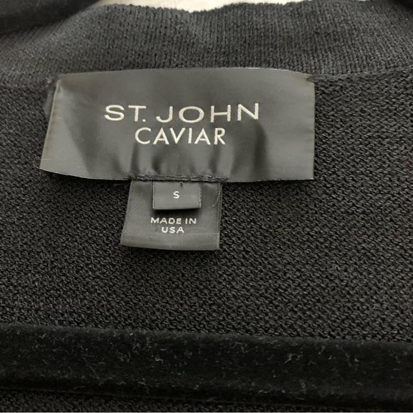 St. John Caviar Small Black Sleeve, V-Neck Cardigan, Lightweight Wool Blend. - Picture 3 of 8